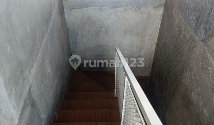 FOR SALE RESIDENTIAL HOUSE IN A SERENE ENVIRONMENT PURWOMARTANI SLEMAN