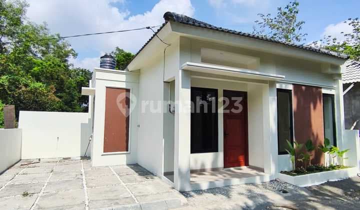 Dijual Harga Rendah Rumah Siap Bangun Kaliwaru Depok Sleman