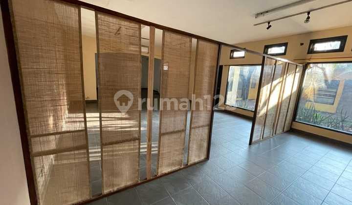 Rumah di Kawasan Wisata, Brontokusuman, Mergangsan, Jogja