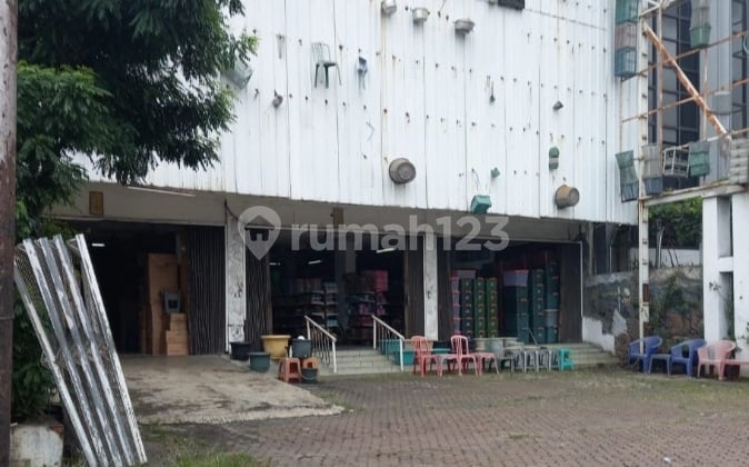 DIJUAL LELANG GEDUNG LUAS DI PEJAGALAN PENJARINGAN JAKARTA UTARA