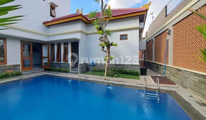 FOR SALE LOW-PRICED VILLA HOUSE IN BACIRO, GONDOKUSUMAN, JOGJA