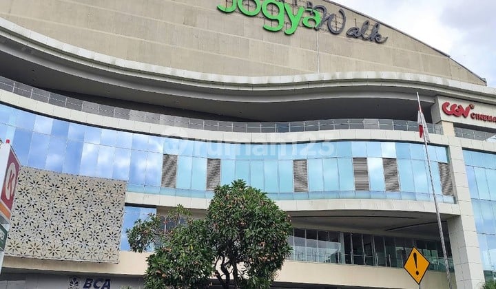 Ruang Usaha Cocok untuk Kantor di Gedung Mall, Catur Tunggal, Depok, Sleman, Jogja