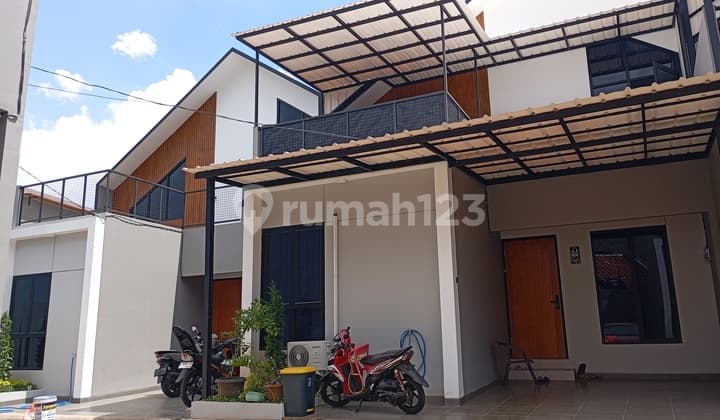 2-Story Mortgage House in Desari Cluster 500m to Toll Road