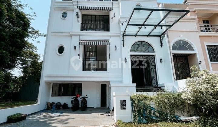 Dijual Cepat Rumah Baru Mediterania Boulevard Cluster Florence Pik 1 Ukr 10X25 4 Kamar Tidur Unfurnished Condition SHM