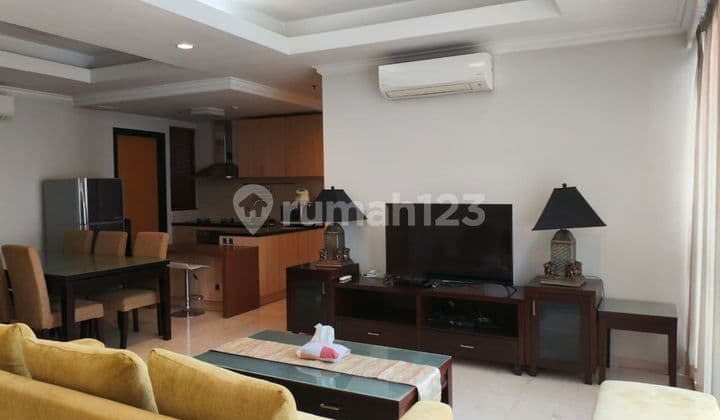 Dijual Cepat Setiabudi Residences Kuningan 3 Bedrooms 142M2 Private Lift Furnished Harga Nego