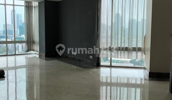 Dijual Cepat Four Seasons Residences 2 Bedrooms 196m2 Unfurnished Harga Nego
