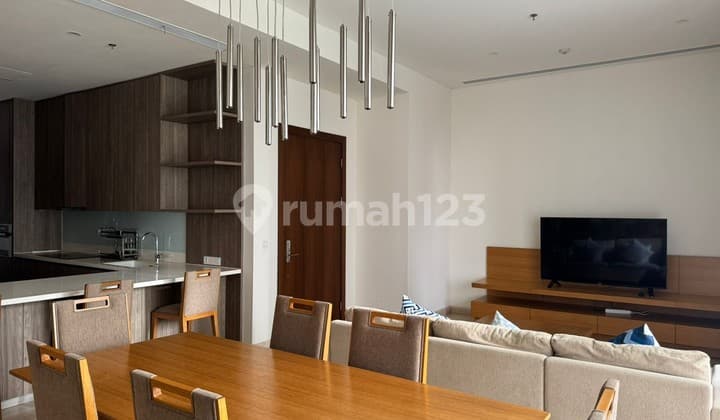 Pakubuwono Spring Apartment 2 Bedrooms 175m2 Furnished For Rent