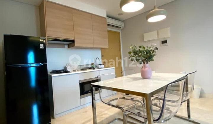 Dijual Cepat Capitol Suites Apartment Menteng 3 Bedrooms 104m2 Furnished Harga Nego