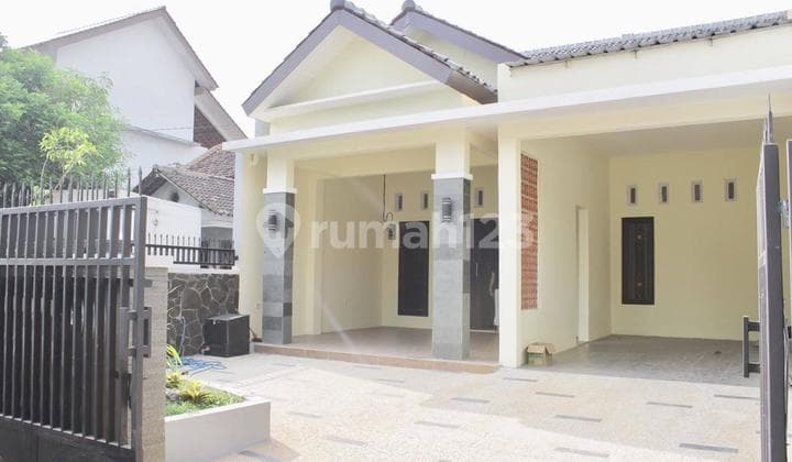 Rumahsiap Huni Bebas Banjir Dekat Undip