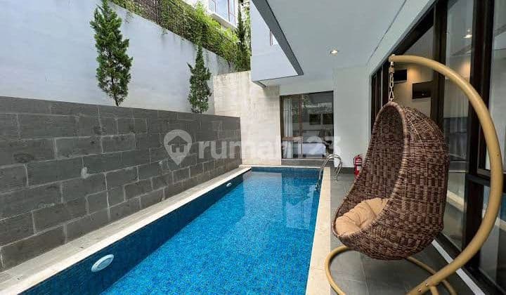 Dijual Rumah Mewah Plus Kolam Renang Pribadi di Resort Dago Pakar Bandung