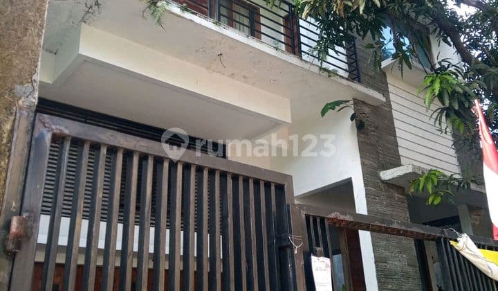 Rumah Bagus Terawat Siap Huni Area Turangga Dekat Isbi