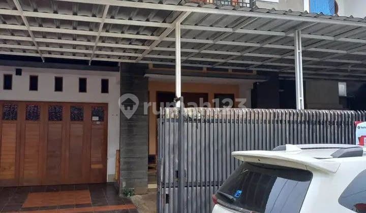 Rumah Bagus Shm Dekat Exit Tol Buah Batu