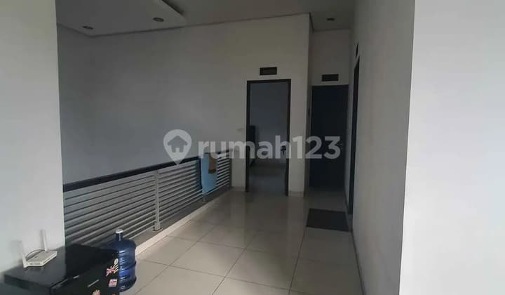 Dijual Rumah Mewah di Mekarwangi Singgasana