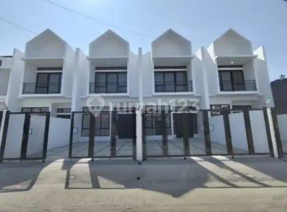 Rumah Baru 2 Lantai Cisaranten Arcamanik