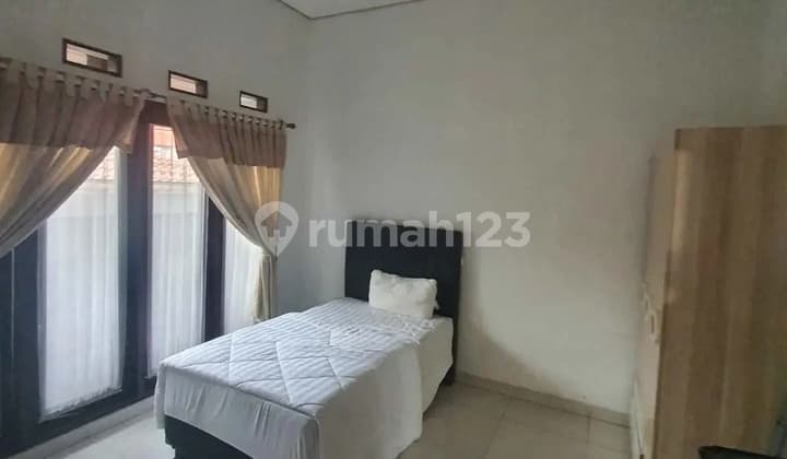 Dijual Rumah Mewah di Mekarwangi Singgasana