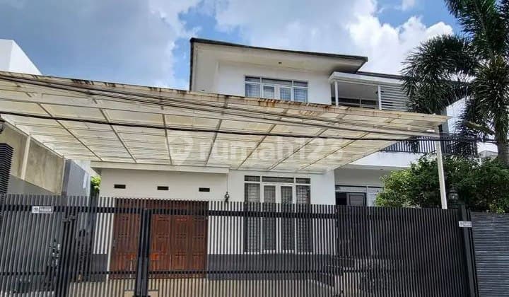 For Sale Luxury House With Swimming Pool Gegerkalong Setiabudi North Bandung