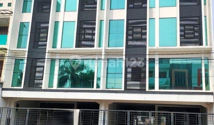For Sale: New 4-Story Office Building / Mini Office Building in Strategic Jatinegara Location, 15 Minutes to Inner City Toll Road, 10 Minutes to Jatinegara Station, 5 Minutes to Kampung Melayu.
