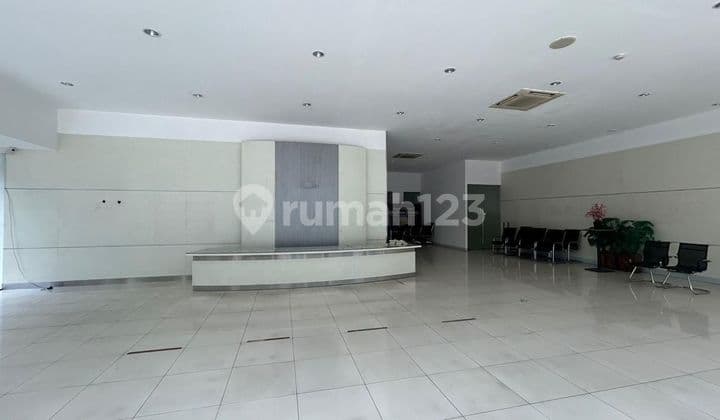 Cheap Sale Nice Building/Showroom/Outlet/Commercial in Sunter Agung