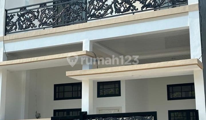 Dijual Rumah Minimalis 2 Lantai Siap Huni,di Harapan Indah,medan Satria,kota Bekasi