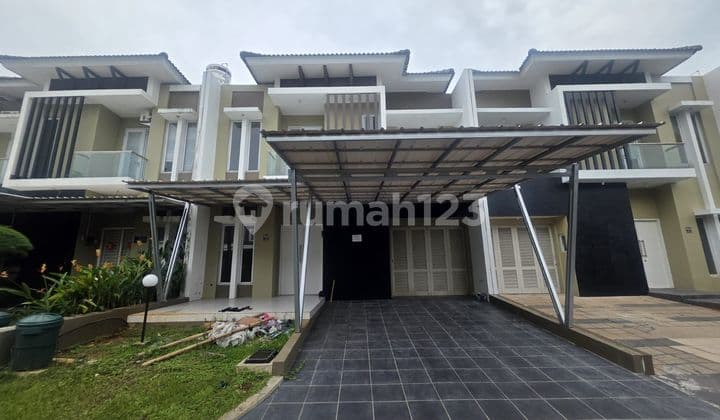 Disewakan Rumah Mewah San Lorenzo - Siap Huni & Sudah Renovasi!