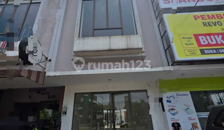Translation: For Rent: Limited Shop Unit at Aniva Grande - Facing Main Road