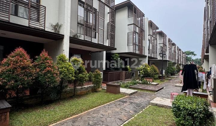Rumah Hoek Greenwich Park Bsd - Cluster Whelford | 3 Lantai | Harga 1,6M Nego