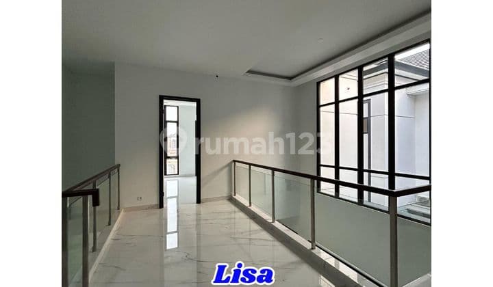 Gading Serpong MATERA RESIDENCES 4+1 Bedrooms Brand New 10x20