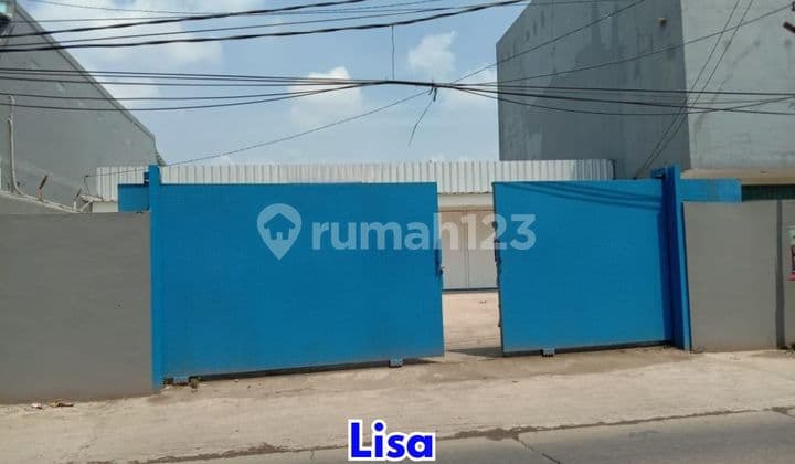 AREA 14X19, PERFECT FOR STORAGE, WAREHOUSE SPACE ONLY 130 MILLION.