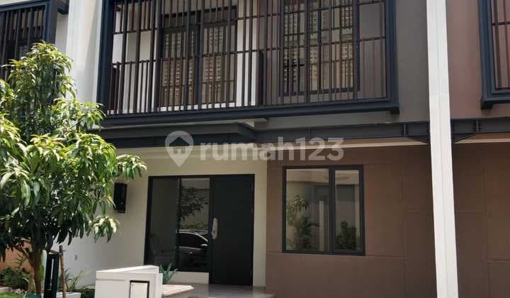 Terlaris Disewakan Rumah Cluster Leonora Full Furnished, Symphonia Sumarecon, Gading Serpong