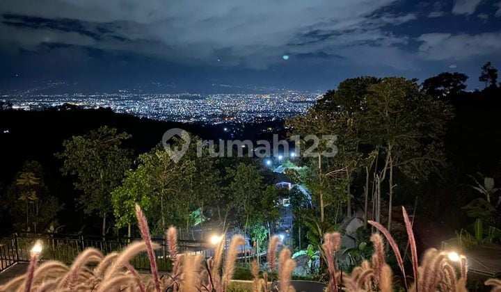 Villa Dengan City View Di Sindanglaya Cimeunyan Bandung