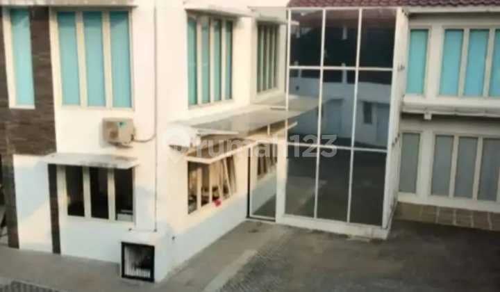 Rumah Kantor Dijual di Condet Jakarta Timur Pinggir Jalan