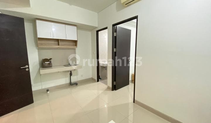 For Sale / Rent Apartement Klaska Tower Azzure di Jagir.