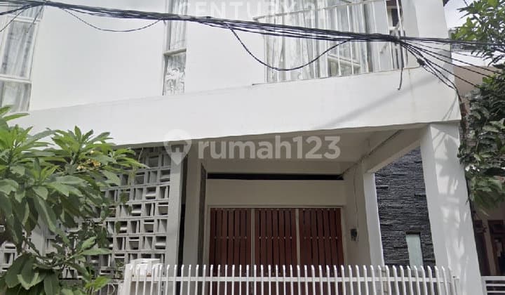 Rumah Cantik Minimalis di Cempaka Putih, Jakarta Pusat