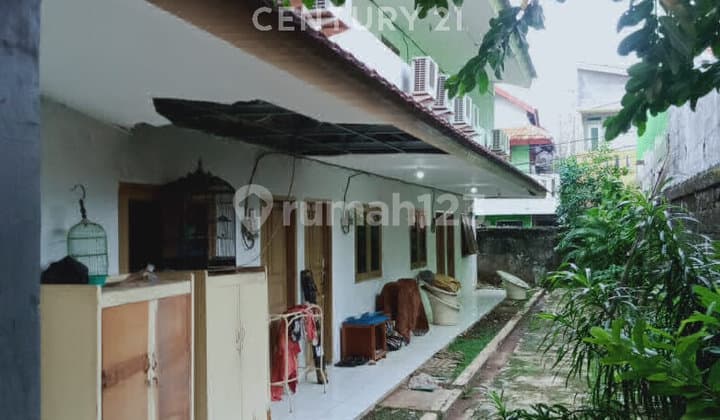 Rumah di Pinggir Jalan Kalimalang Cocok untuk Bisnis Kos