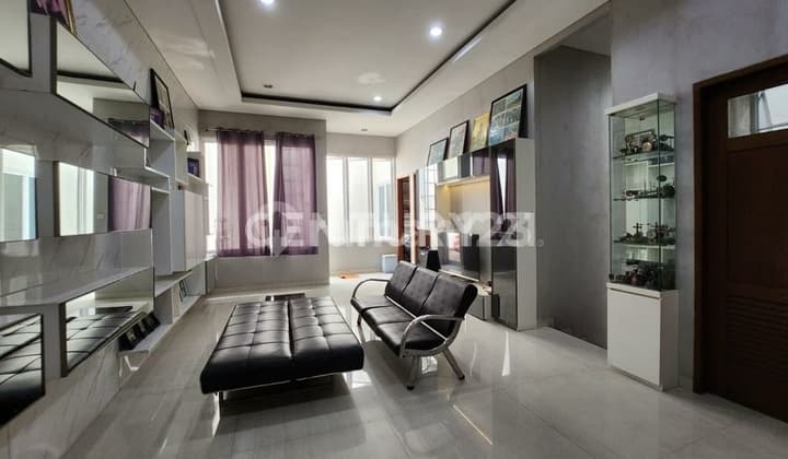 Rumah 2 Lantai di Kelapa Hibrida Yn