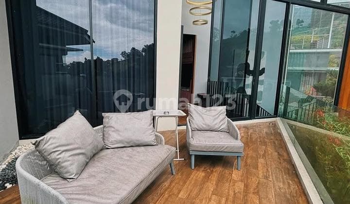 Dijual Rumah Villa Super Mewah Fully Furnish Pool Air Hangat Resort Dago Pakar Bandung