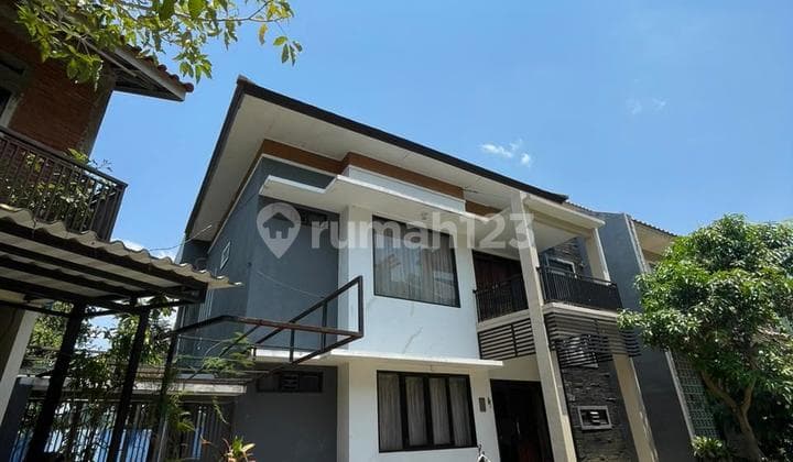 Dijual Rumah 3 Lantai Cluster di Dago Pojok Bandung Hunian Nyaman dan Asri Lokasi Strategis