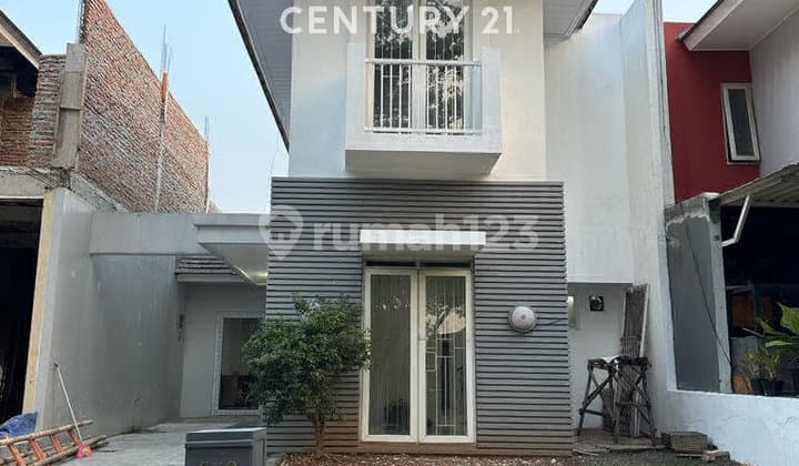 Rumah Asri Nyaman Depan Taman Di Deltamas