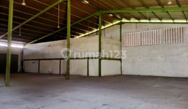 Sewa Gudang 3.000 Tambak Sawah Sidoarjo - The Edge