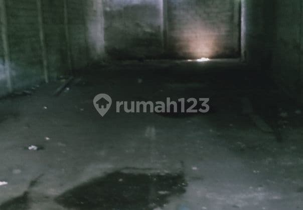 Gudang Gedangan Siap Pakai | Lahan Luas + Akses Kontainer Lancar