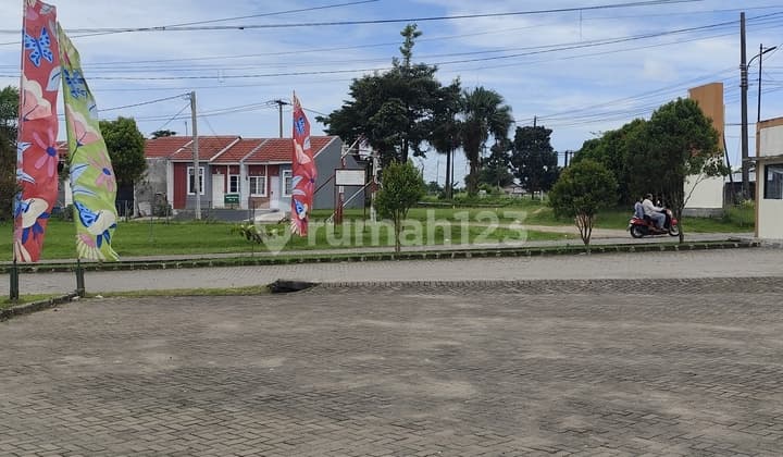 Rumah Strategis Bebas Banjir di Mutiara Bekasi Jaya