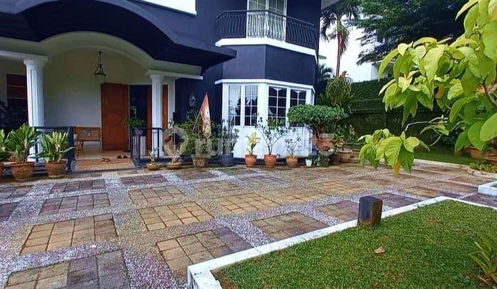 Amazing!! 1,382 m2 Land for Sale with Bonus European-Style Luxury House in Front of Sentul Golf Course