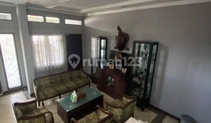 Rumah 2 Lantai Dipamulang Permai