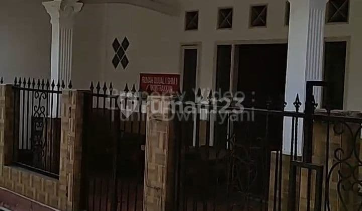 House For Sale In Ciputat