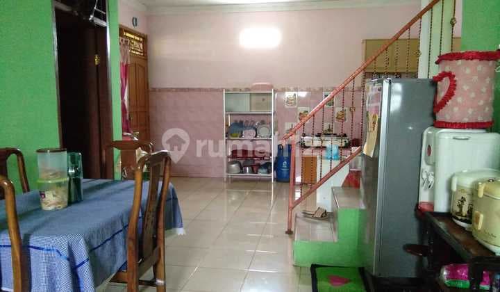 Rumah 2 Lantai Siap Huni di Cipondoh Tangerang Strategis Nego
