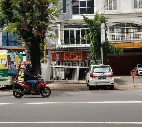 Ruko Cantik 4 Lantai Ratulangi, Lokasi Sangat Strategis