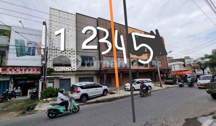 Ruko Cantik Tengah Kota Lokasi Sangat Strategis