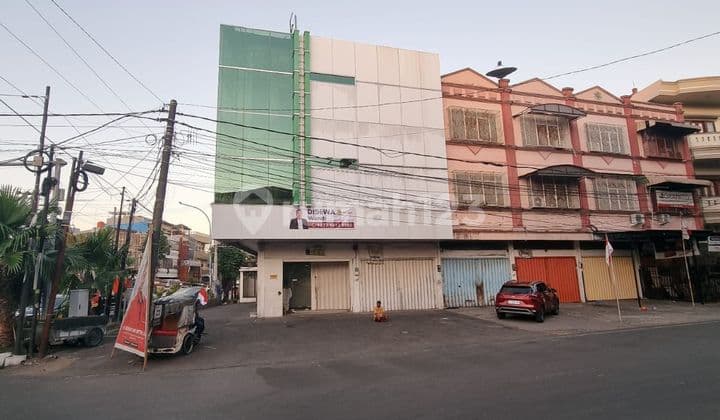 Ruko Cantik Veteran Utara