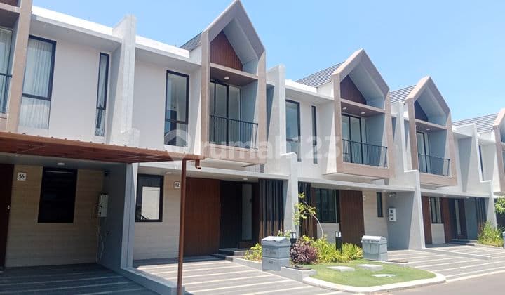 Beautiful 2-Storey House Near the Airport and Toll Road