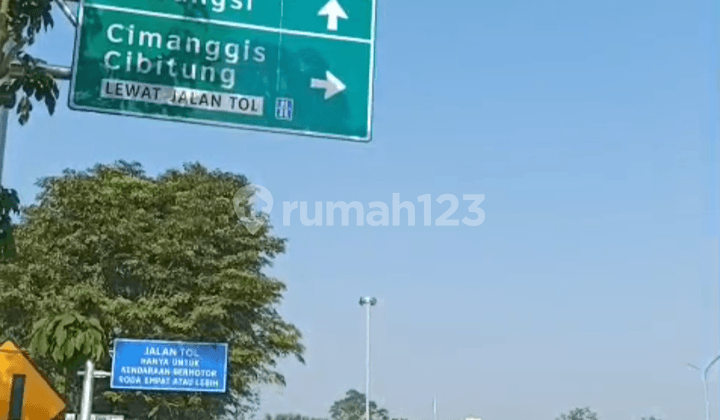 Strategic Land by the Main Road Near Burangkeng Toll, Bekasi